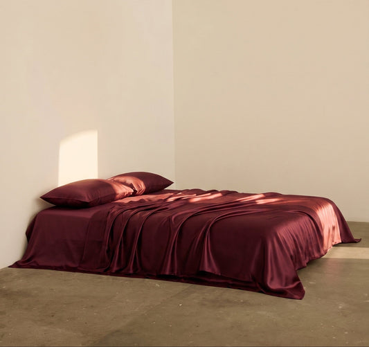 Eucalyptus Sheets vs Bamboo Sheets: Which Is Right for You?