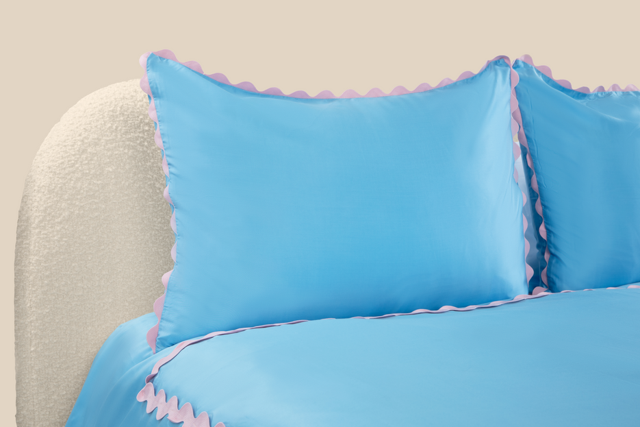 Blue Ribbon/Dusty Pink