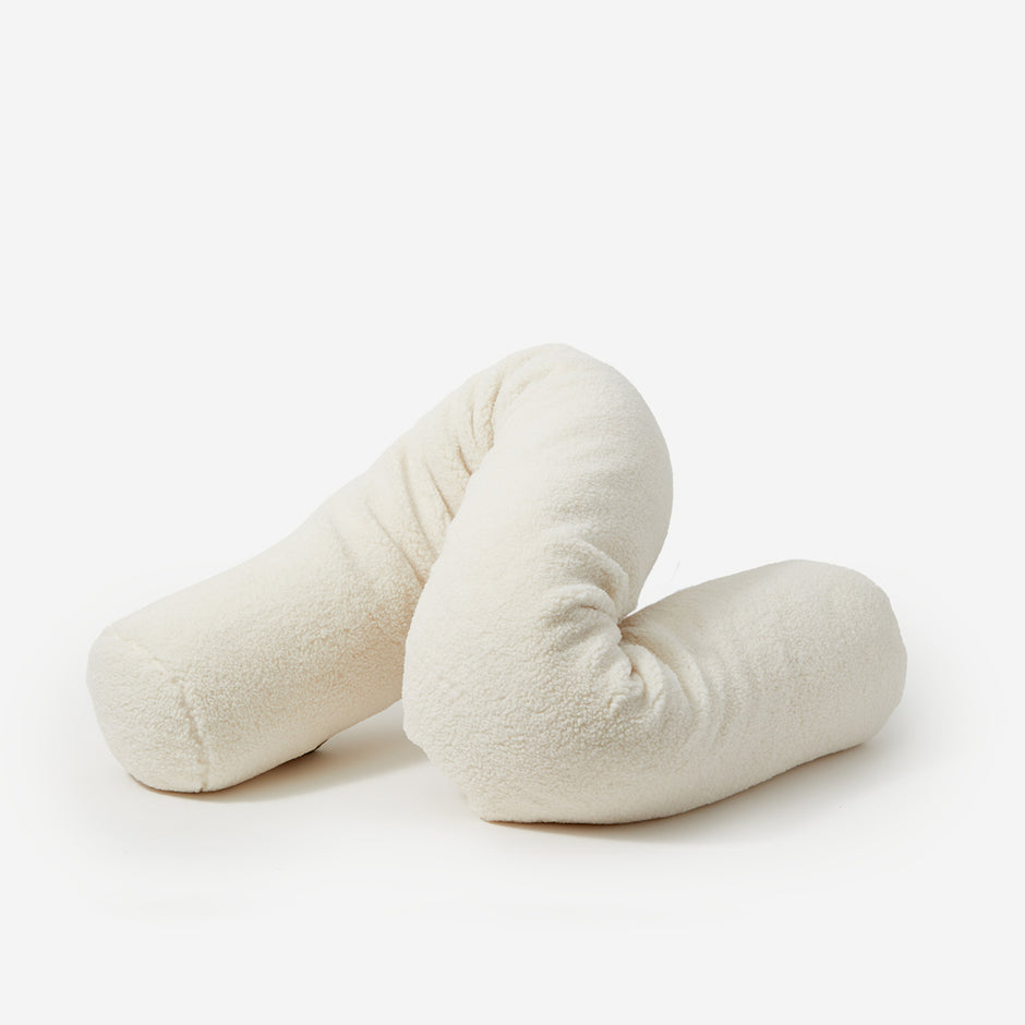 Pillows & Pillow Covers